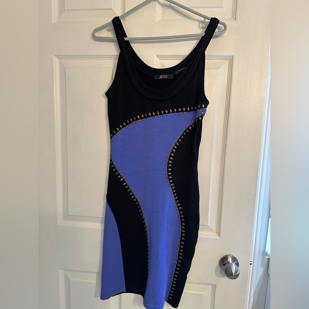 Guess by Marciano Bodycon Dress – Size 4